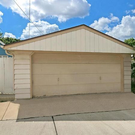 Milwaukee Bungalow Villa Exterior photo